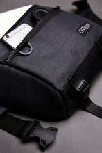 Load image into Gallery viewer, Alpha Tas Selempang Black For tablet iPad pro 11&quot; Samsung/  Crossbody Bag / Waistbag Black